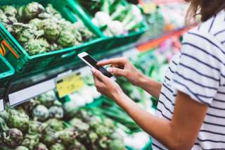 How Independent Grocers Can Win The Digital Grocery Game