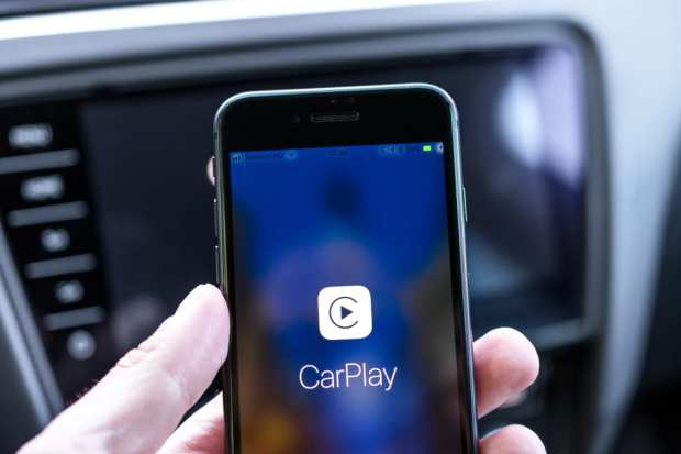 BMW To Offer Apple’s CarPlay For Free