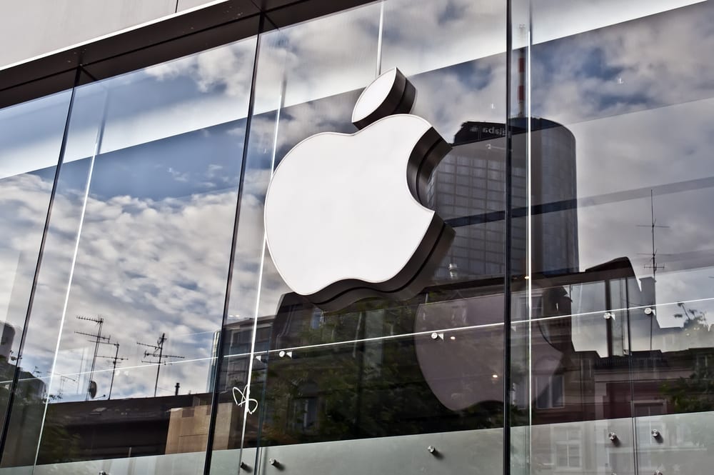 China Trade Deal Helps Apple Avoid iPhone Tariffs