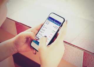 Why FIs’ Future Means Smarter, Not Only Faster, Payments