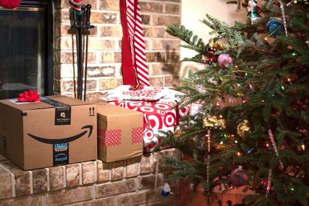 Carriers Feel Strain Of Delivering Packages In Short Holiday Season