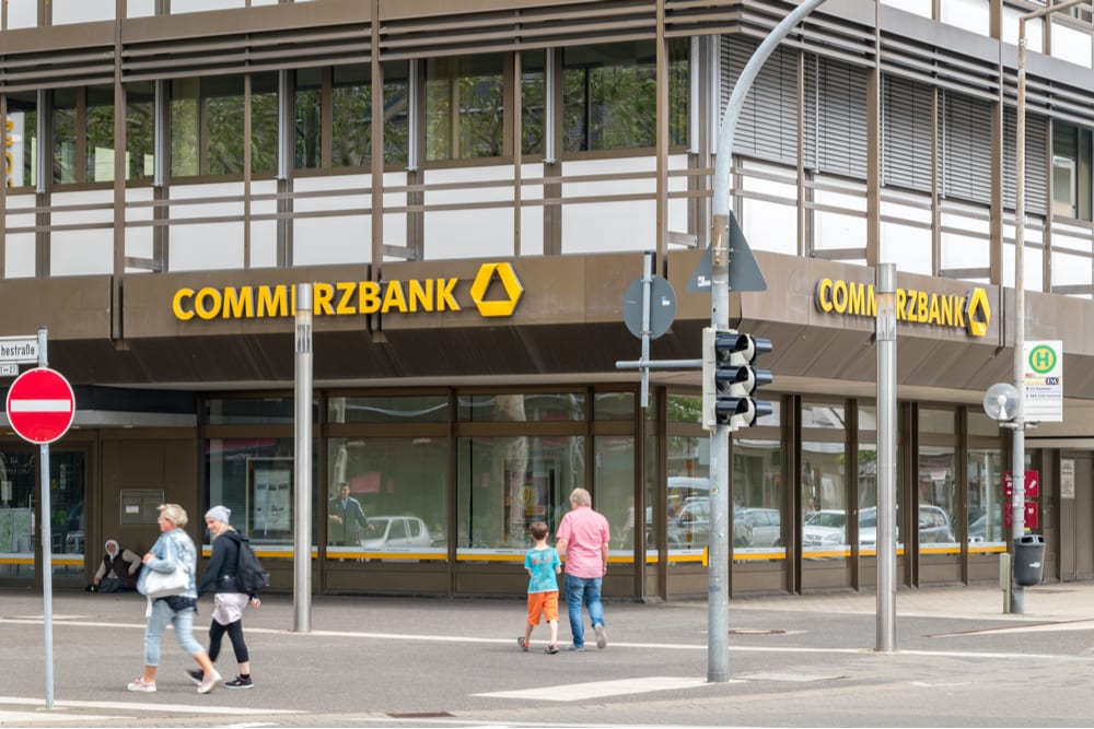 Commerzbank To Increase Stake In Fintech Comdirect Pymnts Com