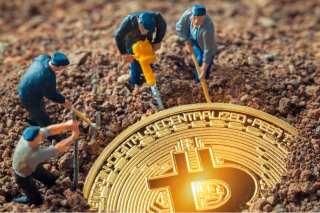 Bitcoin Daily: Shopify Plugin Uses Blockchain For Authentication, SportsCastr Launches Its Own Crypto
