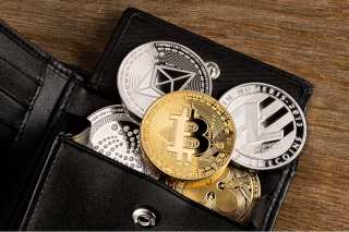 Ex-Barclays Head To Launch Crypto-Friendly Digital Bank