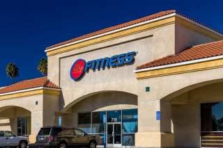 Mid-Market Gyms Struggle Against Boutique Options