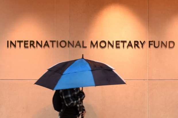 IMF Says Global Economy Growth Uncertain, Sluggish