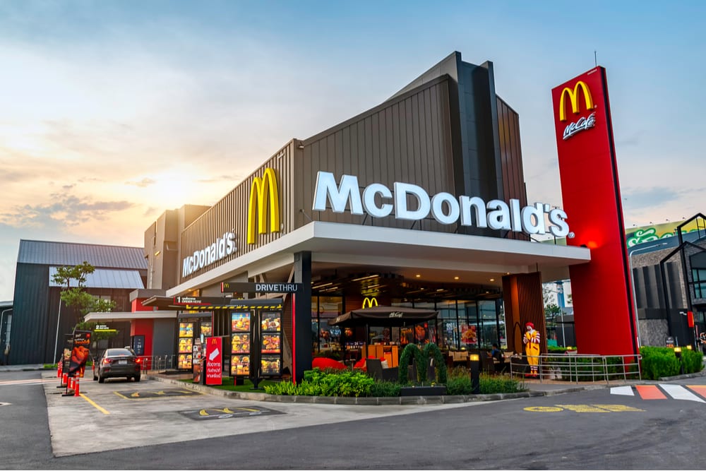 Just Eat To Rival Uber Eats For McDonald's In UK | PYMNTS.com