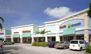 Strip Malls Gaining Edge Over Traditional Malls