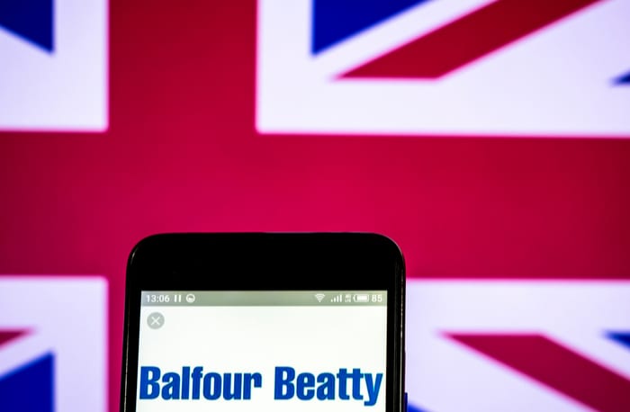 UK Government Awards Contract Despite Contractor’s Bad Credit