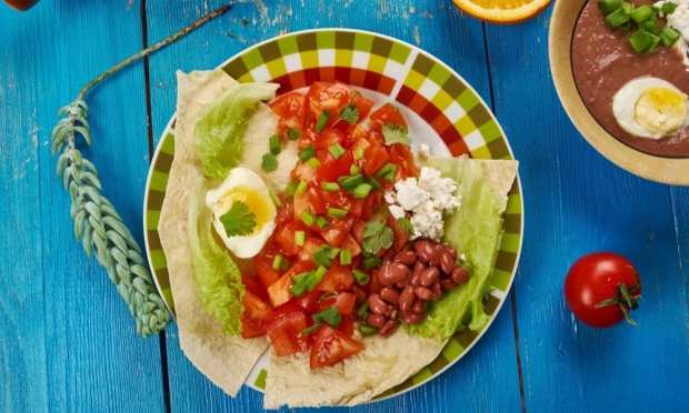 Food Boxes Introduce Families To New Cuisines