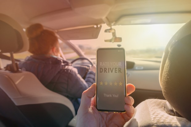 Providing Rideshare Drivers, Tour Guides With Innovative Payments