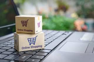 Reliance Industries Rolls Out Online Shopping Platform