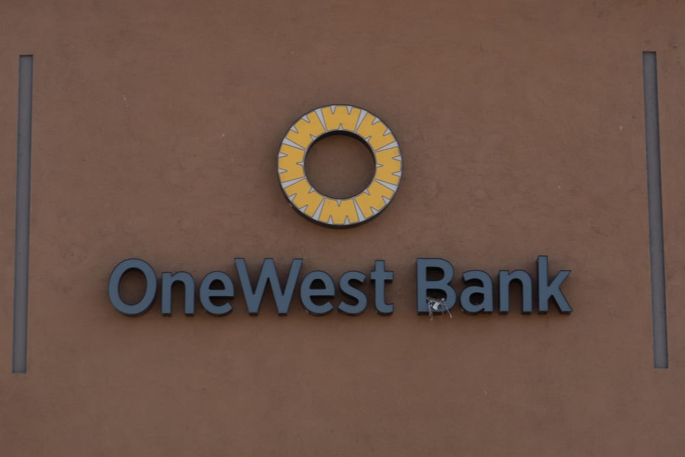 OneWest Bank Unveils Mobile App For SMBs