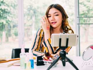Filling The Customization Gap In The Cosmetics Market, On-Demand