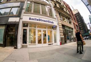 SmileDirectClub Offers Refunds To Silence Customer Complaints
