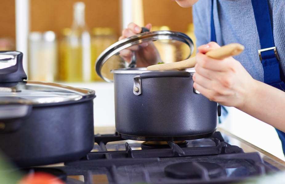 Blue Apron looks for buyer