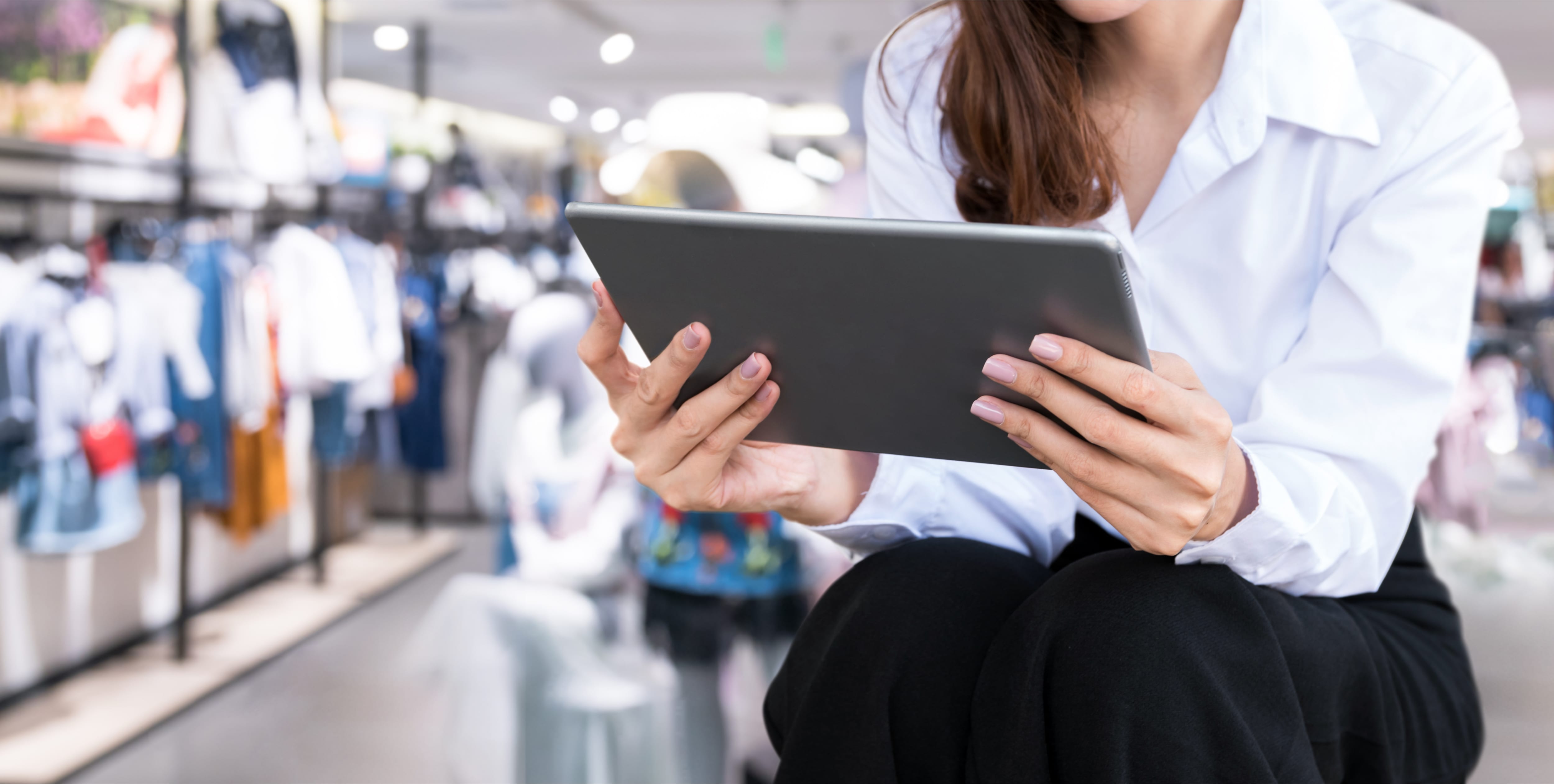Fifth Wall Invites eComm Pure Plays To The Mall
