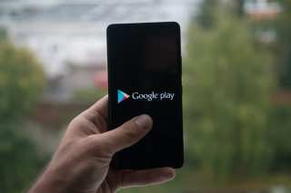China’s Smartphone Makers Team On App Platform To Rival Google