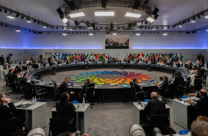 Financial Stability Board Calls For Current Crypto Education
