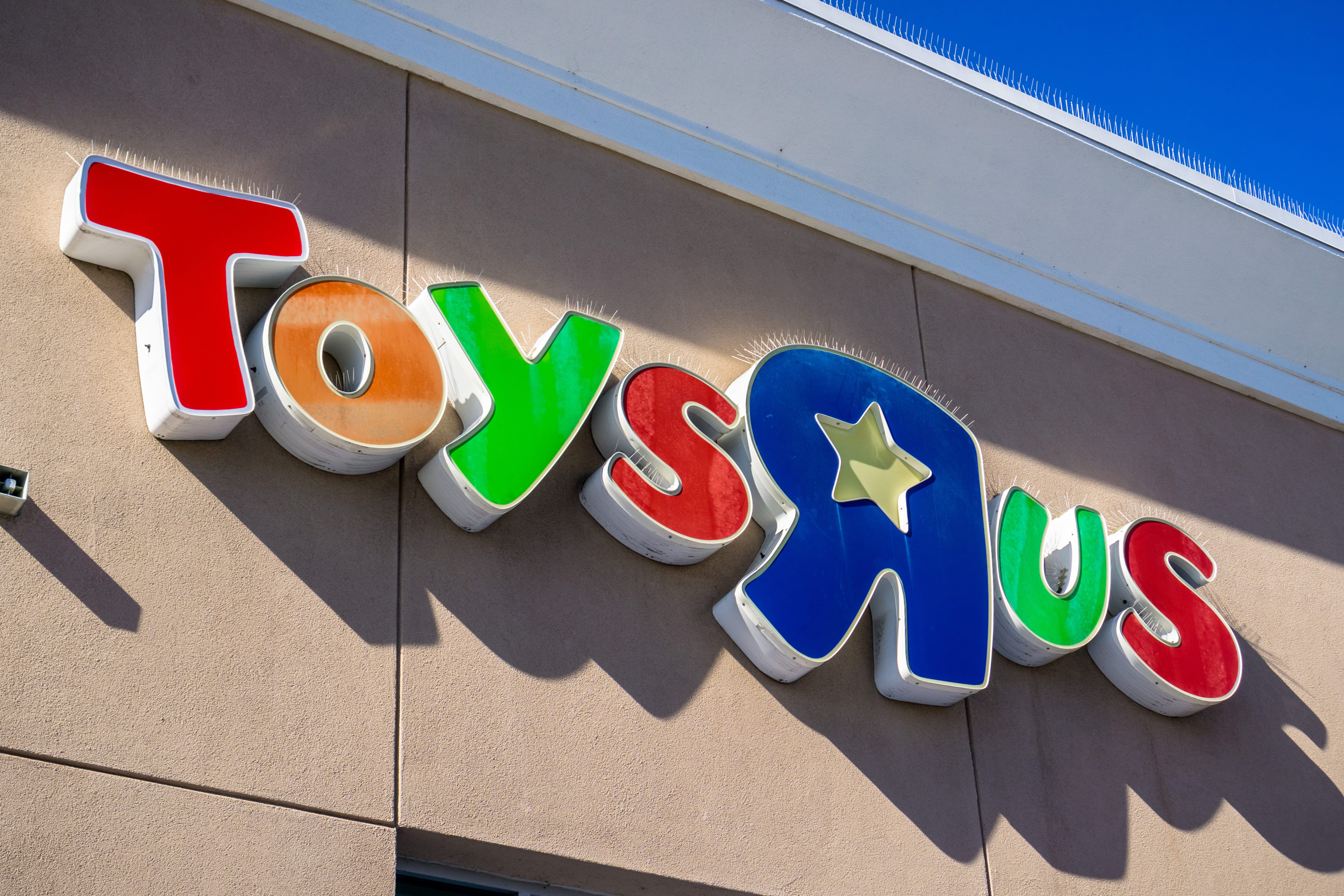 toys r us track my order
