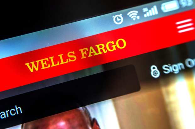 Wells Fargo CEO Reorganizes Business Units