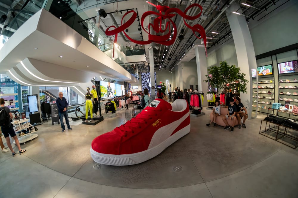 The Power Of Experiences And Subscriptions In Retail