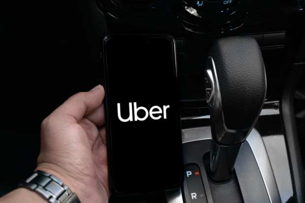 Uber Re-enters Colombia With New Rental Service