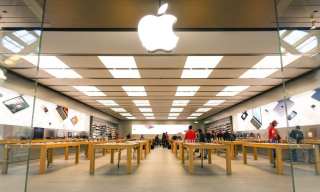 Apple Workers Receive Unlimited Sick Time For Signs Of The Coronavirus