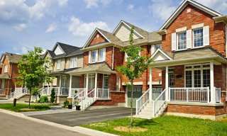 Zillow Suspends Homebuying With Zillow Offers