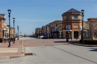 Wednesday Lease Deadline Looms For Retail
