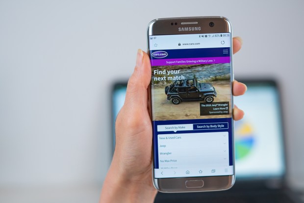 Signs Of Life In The Online Car Space