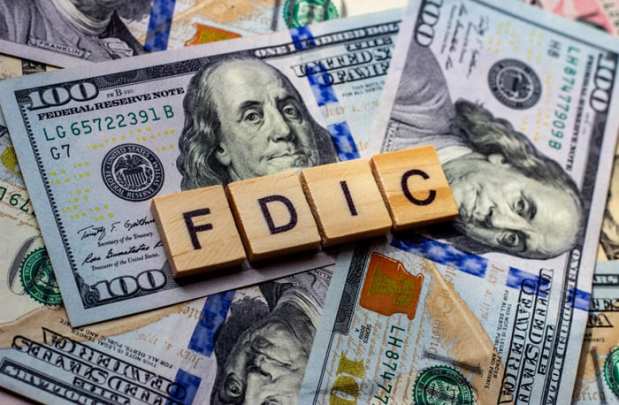 FDIC, Square, bank charter, utah, deposits, industrial loans, ILC