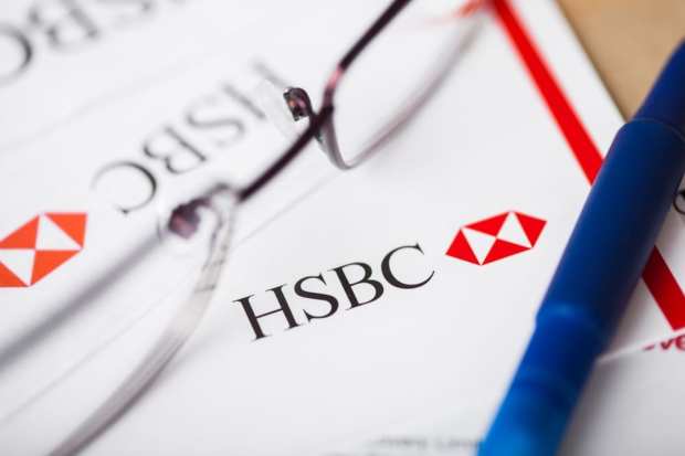 HSBC's Noel Quinn will delay restructuring due to the coronavirus