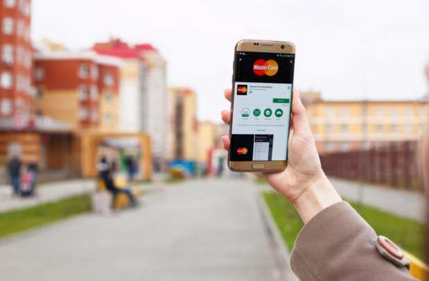 Mastercard, Samsung Tie-Up Lets Consumers Pay On Demand