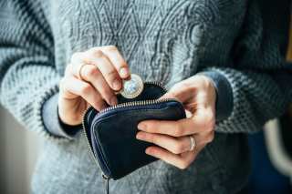 People In UK Are Using Less Cash During Pandemic