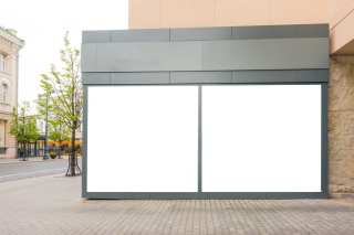 High-End Retailers Block Access To Storefronts In New York