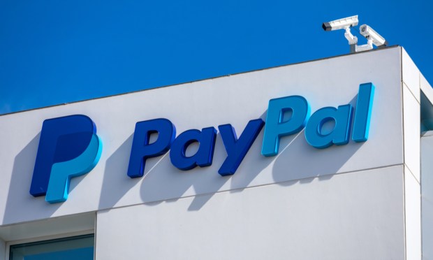 PayPal Relaxes Fees, Response Rules For Merchants
