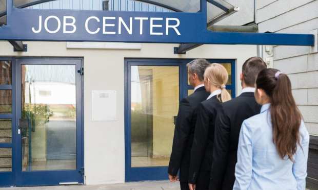 Goldman Sachs Says Week’s Unemployment Filing Is Record High