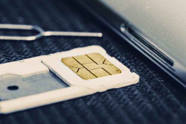 How To Recognize And Stop SIM Swapping Fraud