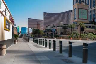 Las Vegas Mayor Calls On Businesses To Reopen