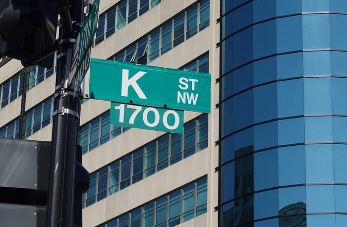 Companies Enlist Lobbyists For Stimulus Funds