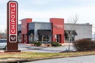 Chipotle Digital Sales Jump 80.8 Pct Amid Delivery, Loyalty Expansion