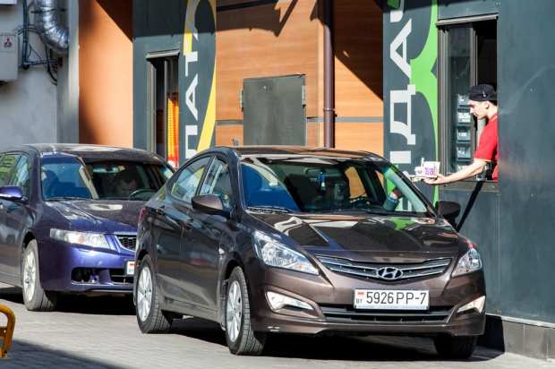 How COVID-19 Is Accelerating Drive-Thru Upgrades