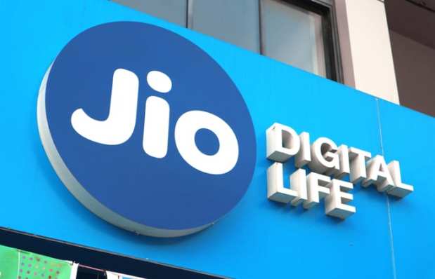 Facebook Closes $5.7B Deal For Stake In India’s Reliance Jio