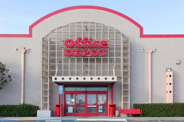 Office Depot Refinances Credit Facility, Retires Term Loan