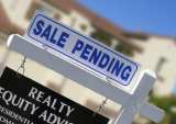 US Pending Home Sales Drop Almost 21 Pct As Buyers Stay Home