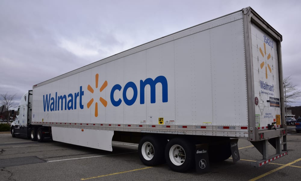 Amazon, Walmart Vie For Consumer Loyalty Amid Supply Chain Pain