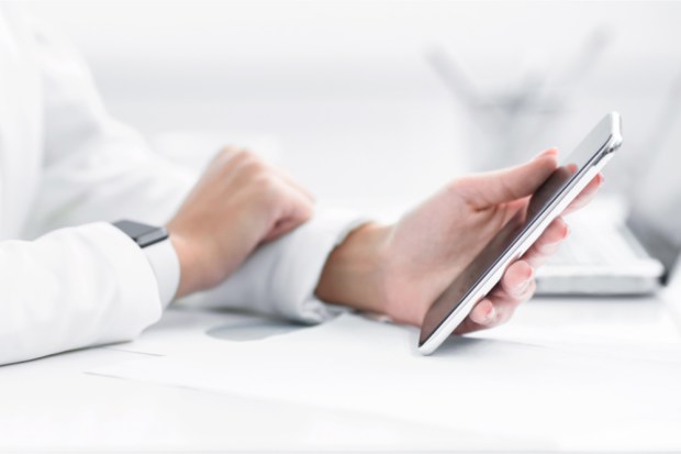 Fast Races To Launch One-Click eCommerce For The Masses