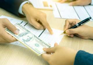 Fed: Demand For Commercial, Consumer Loans Fell As Banks Tightened Standards