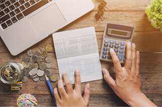 U.S. Savings Rate Hits Record-High 33 Pct, But Spending Falls A Record 13.6 Pct